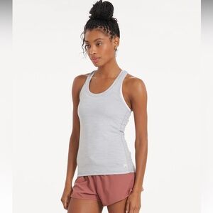 Vuori Lux Performance Tank in Platinum Heather Gray